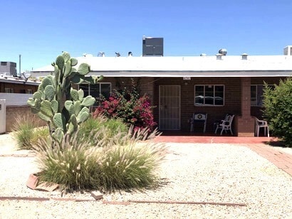 Foto del edificio - Central 2 Bedroom 2 Bath Home Duplex near ...