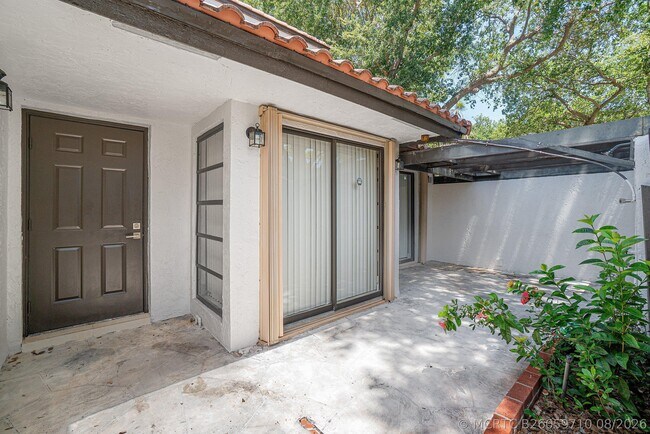Foto del edificio - 6850 NW 2nd Ave