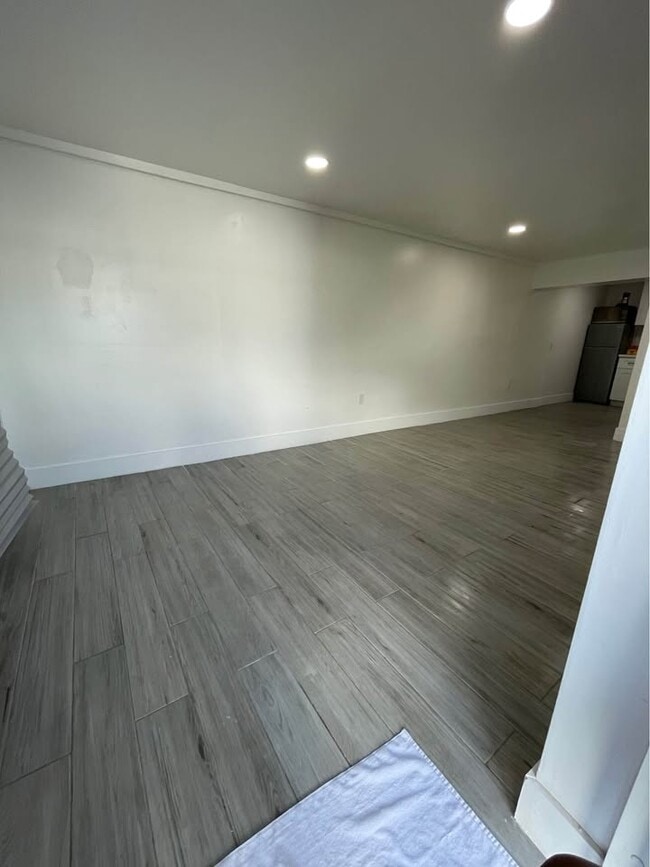 Foto del edificio - 1424 SW 92nd Pl