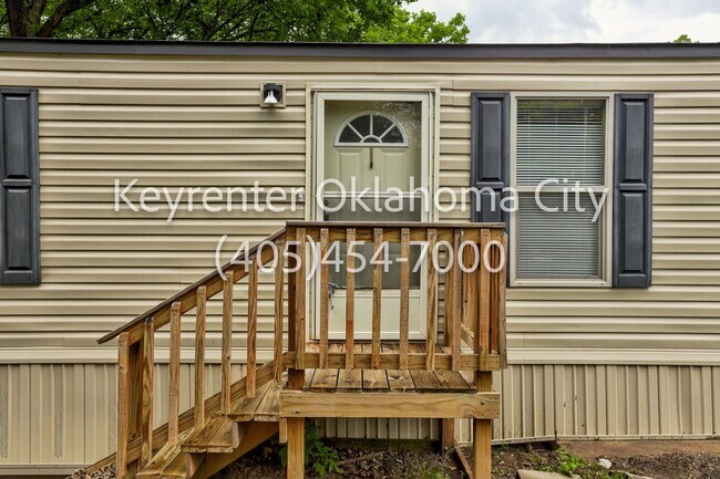 Foto del edificio - Spacious 2BD/1BTH Home In OakRidge Village In Spencer