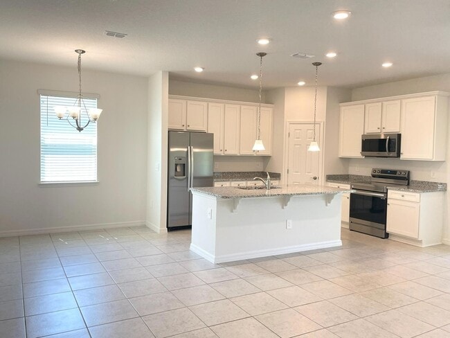 Foto del edificio - 4070 Heath Pl
