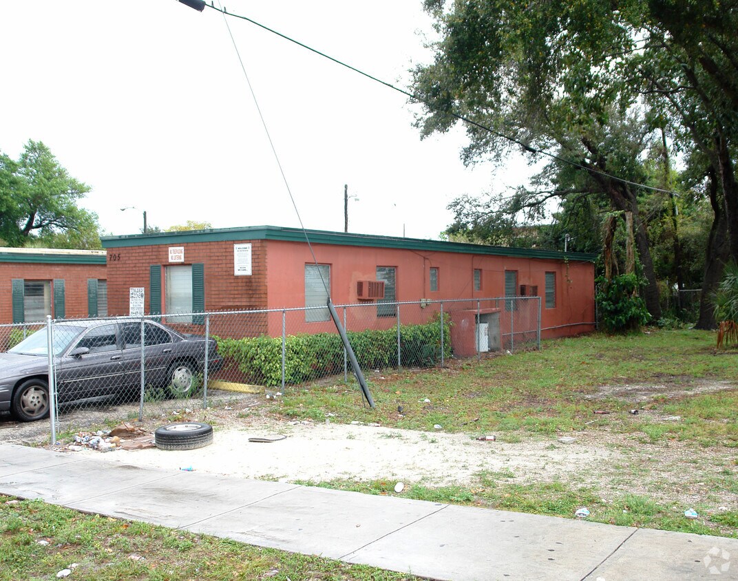 Primary Photo - 705 Ja Ely Blvd