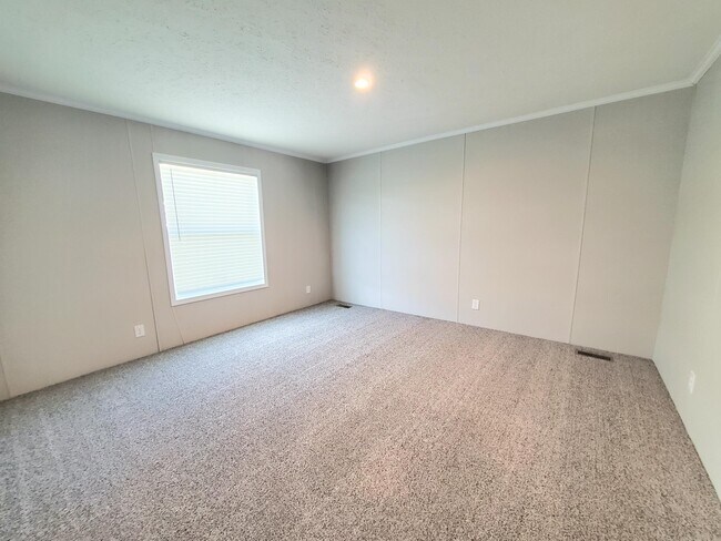 Building Photo - 9340 Starboard Dr