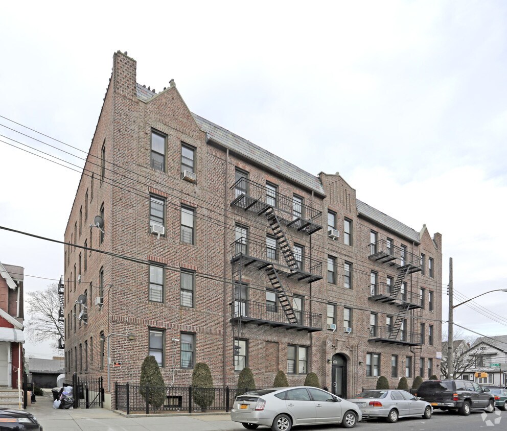 Building Photo - 103-02 117th St