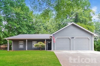 Building Photo - 4486 Lindsey Dr SW