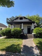 Building Photo - 2110 Vine St