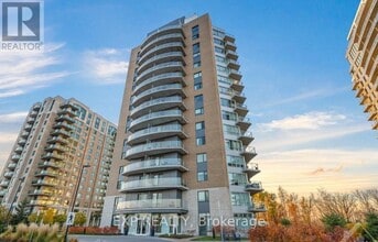 Building Photo - 200 Inlet Private