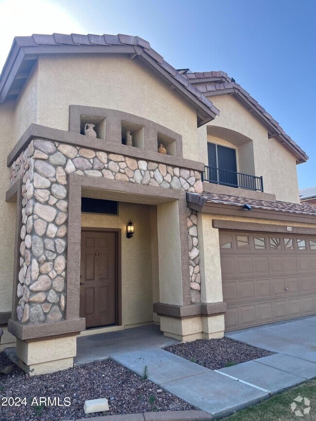 Best Luxury Mountain Vista Ranch Apartments for Rent Surprise, AZ 2