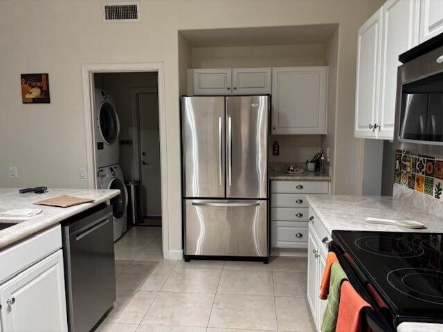Building Photo - 3361 E Sequoia Dr