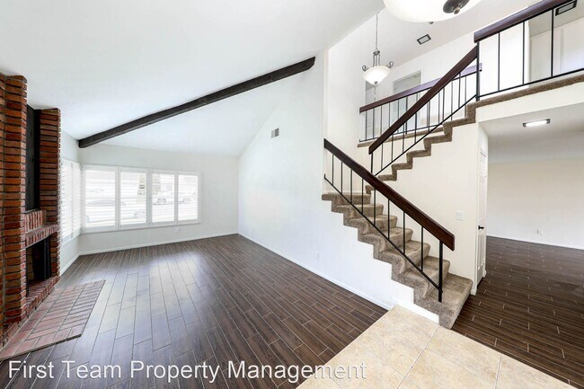 Building Photo - 4 br, 2.5 bath House - 5 Sandpiper