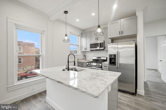 Foto del edificio - 2231 Poplar Grove St