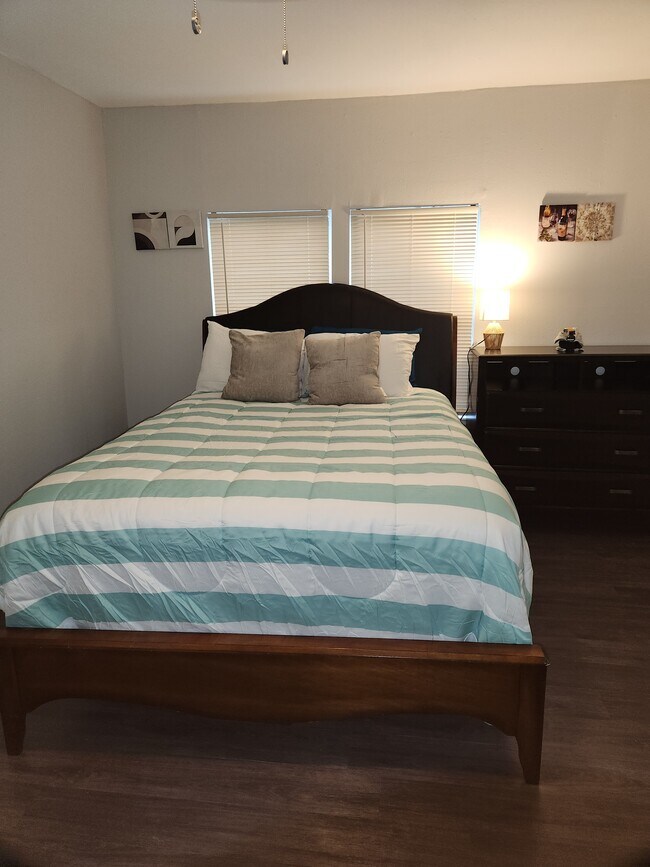 Foto del edificio - 7136 Avenue N