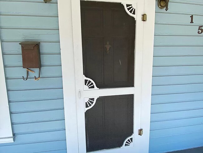 Foto del edificio - 1519 Pratt Ave NE