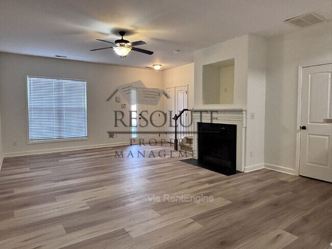 Foto del edificio - 6110 San Marcos Way