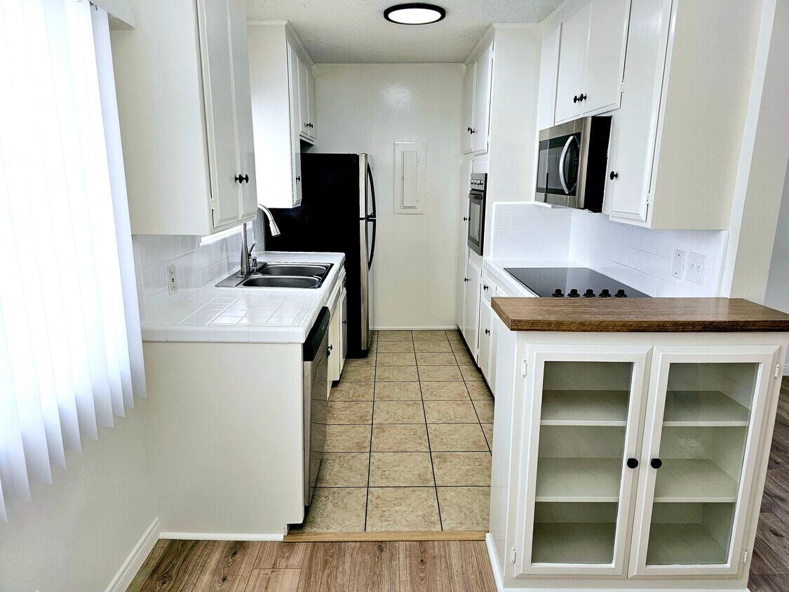 Foto principal - 1830 Greenfield Ave