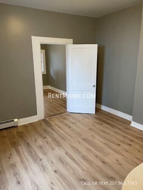 Foto del edificio - 378 Hammond St