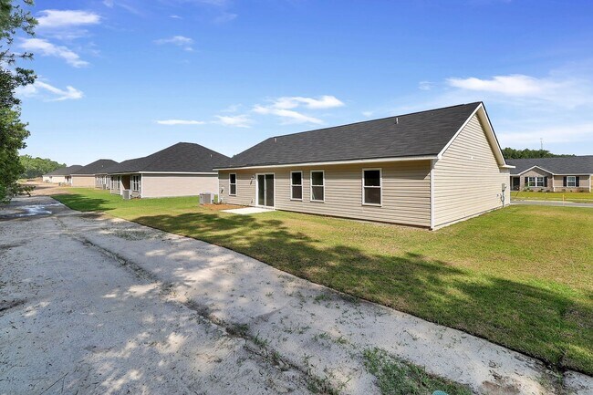 Foto del edificio - Hartford - Statesboro 3 Bed 2 Bath