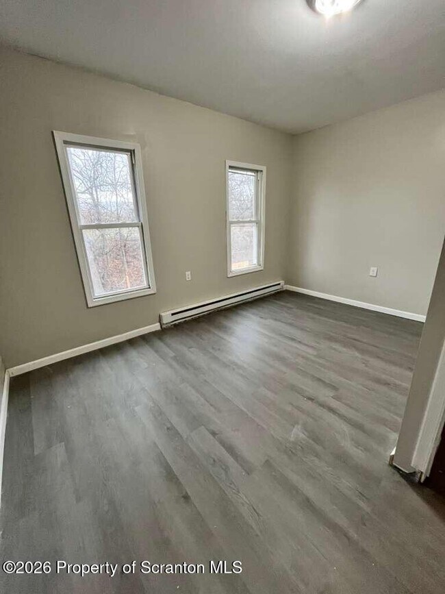 Building Photo - 15 Amity Ct