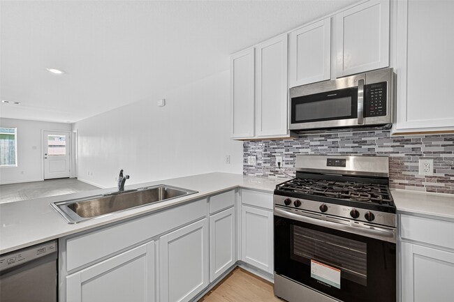 Foto del edificio - 6818 Eastern Cottonwood Ln