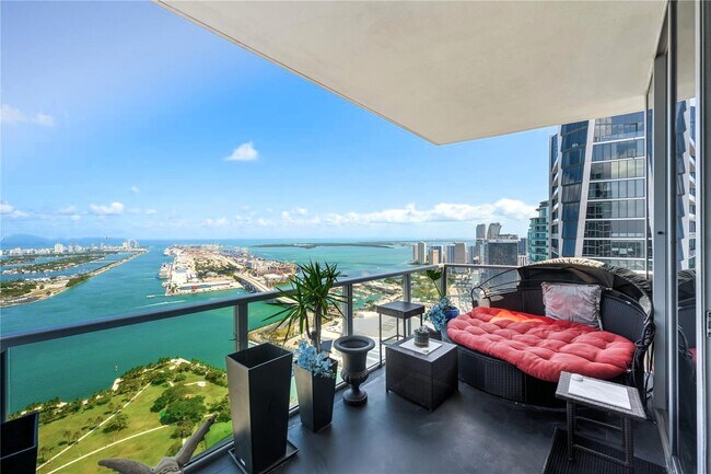 Foto del edificio - 1100 Biscayne Blvd