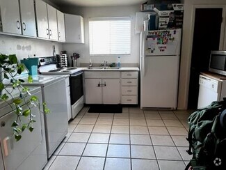 Building Photo - 1597 S 800 E