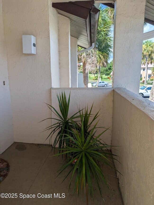 Foto del edificio - 2245 Golf Isle Dr