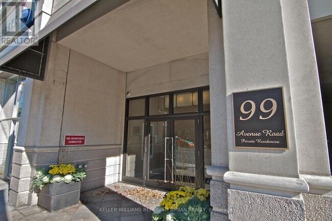 Building Photo - 99-999 Avenue Rd
