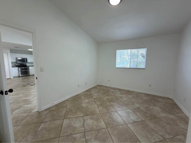 Foto del edificio - 4647 28th St SW