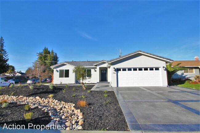 Building Photo - 3 br, 3.5 bath House - 790 San Pablo Drive