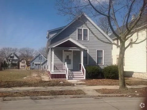 Building Photo - 2435 N 15th St