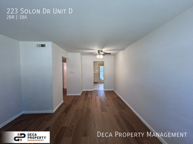 Building Photo - 223 Solon Dr