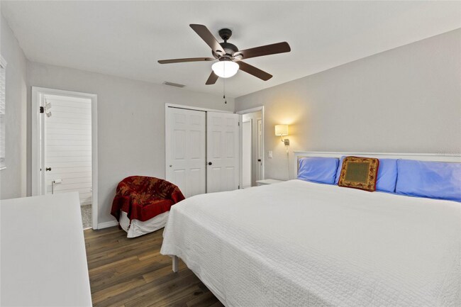 Building Photo - 1053 66th Ave S