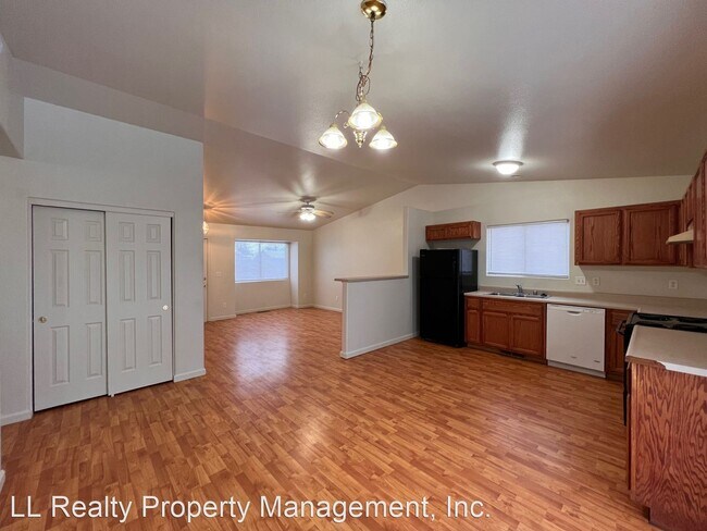 Foto del edificio - 4 br, 2 bath House - 620 Shadow Lane
