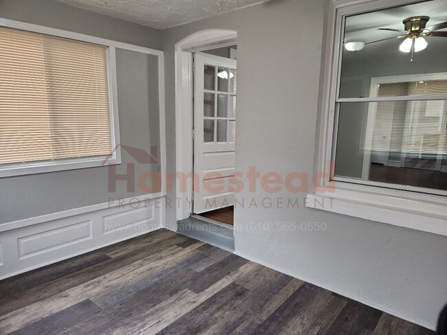 Building Photo - 5 BEDROOM HOME FOR RENT IN COLLINGDALE!