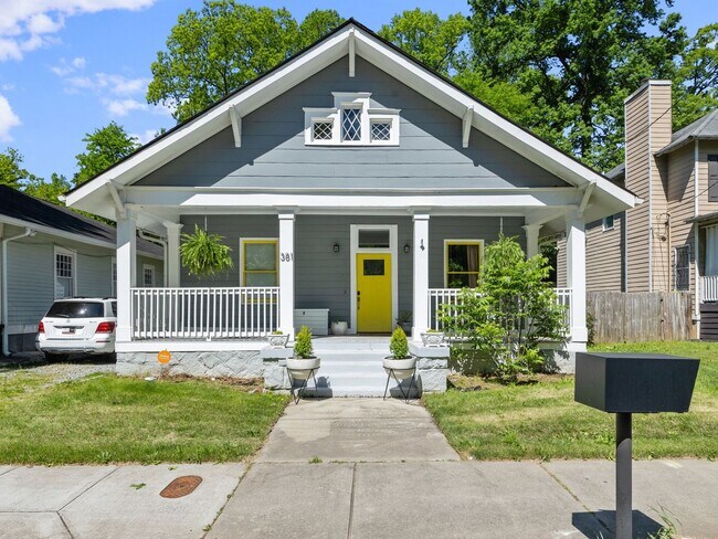 Building Photo - 381 Lawton St SW