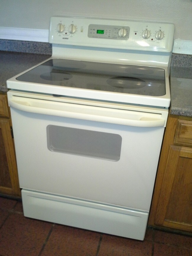 Foto del edificio - 413 Brandon St