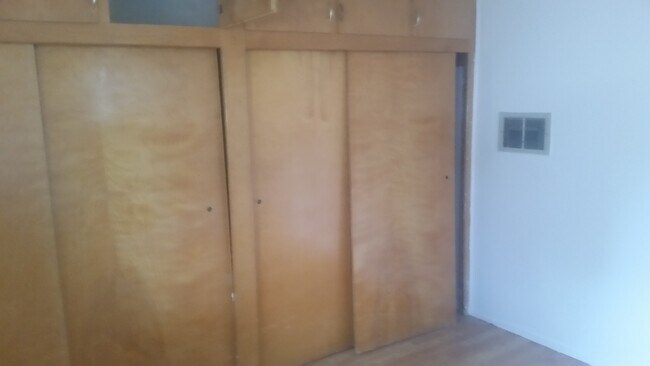 Foto del edificio - 32942 Perret Blvd
