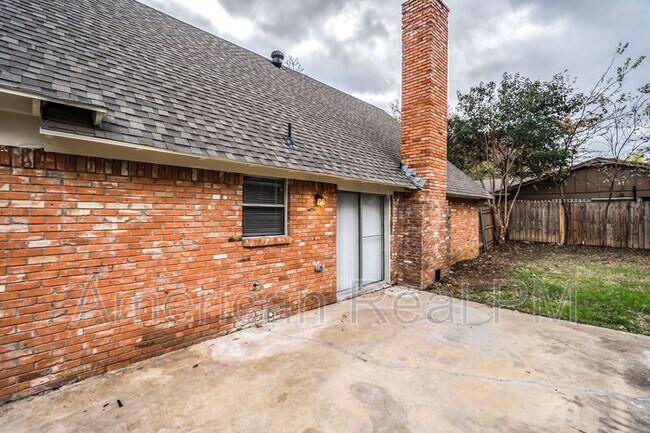 Foto del edificio - 1954 Mims St