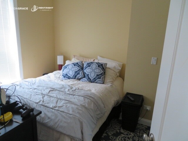 Foto del edificio - 1355 N Ashland Ave