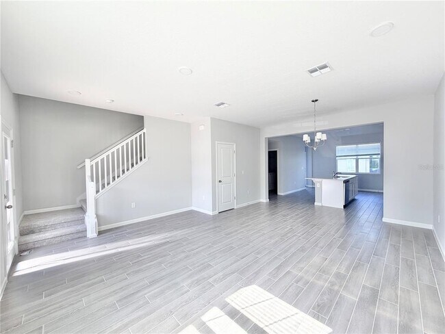 Building Photo - 15481 Bay Brg St