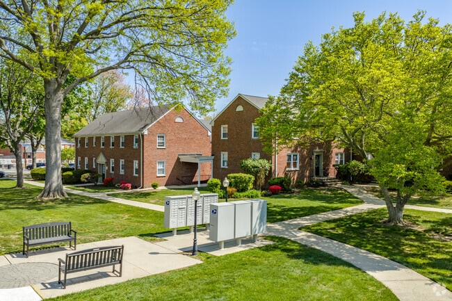Primary Photo - Styertowne Apartments