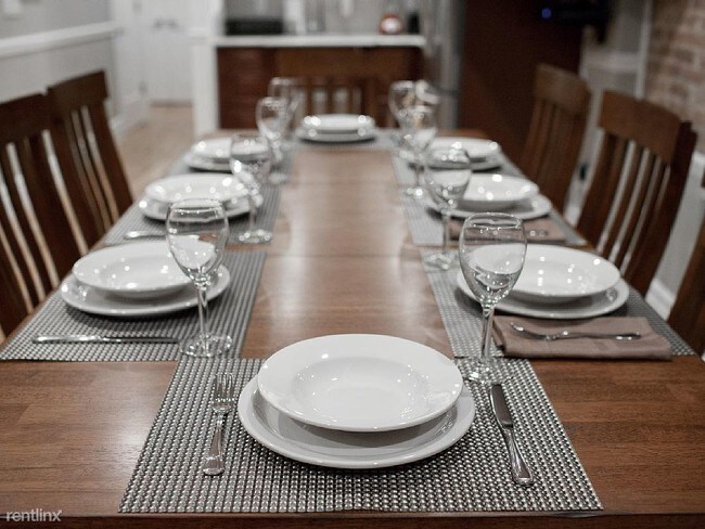 Foto del edificio - 214 N Chelsea Ave