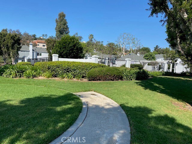 Foto del edificio - 28267 Paseo El Siena