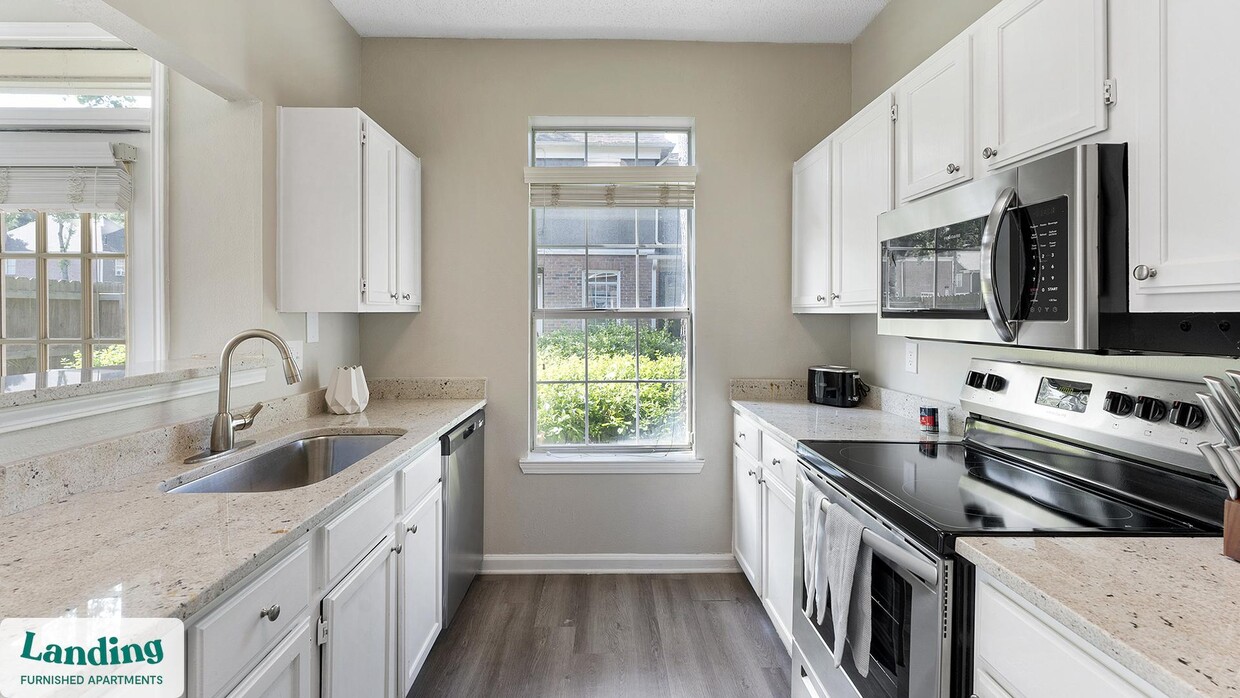 Foto principal - 6743 W 135th St