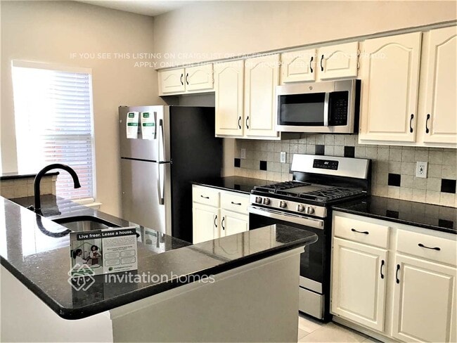 Foto del edificio - 6235 Cupertino Trail