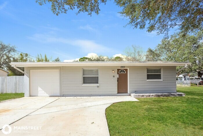Primary Photo - 1960 Cecil St, Largo, FL 33774