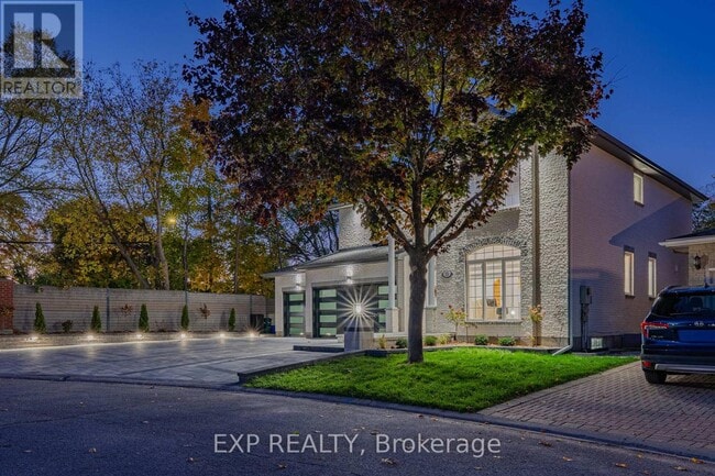 Building Photo - 15 Wellsmere Ct