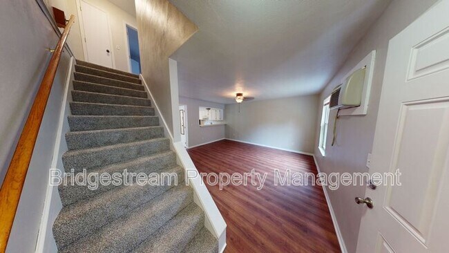 Foto del edificio - 237 Gilbert Ave