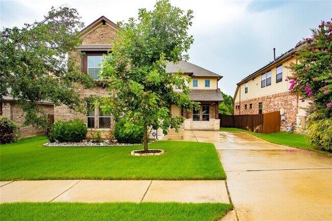 Building Photo - 308 Entrada Way