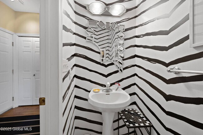 Foto del edificio - 91 Vista Dr